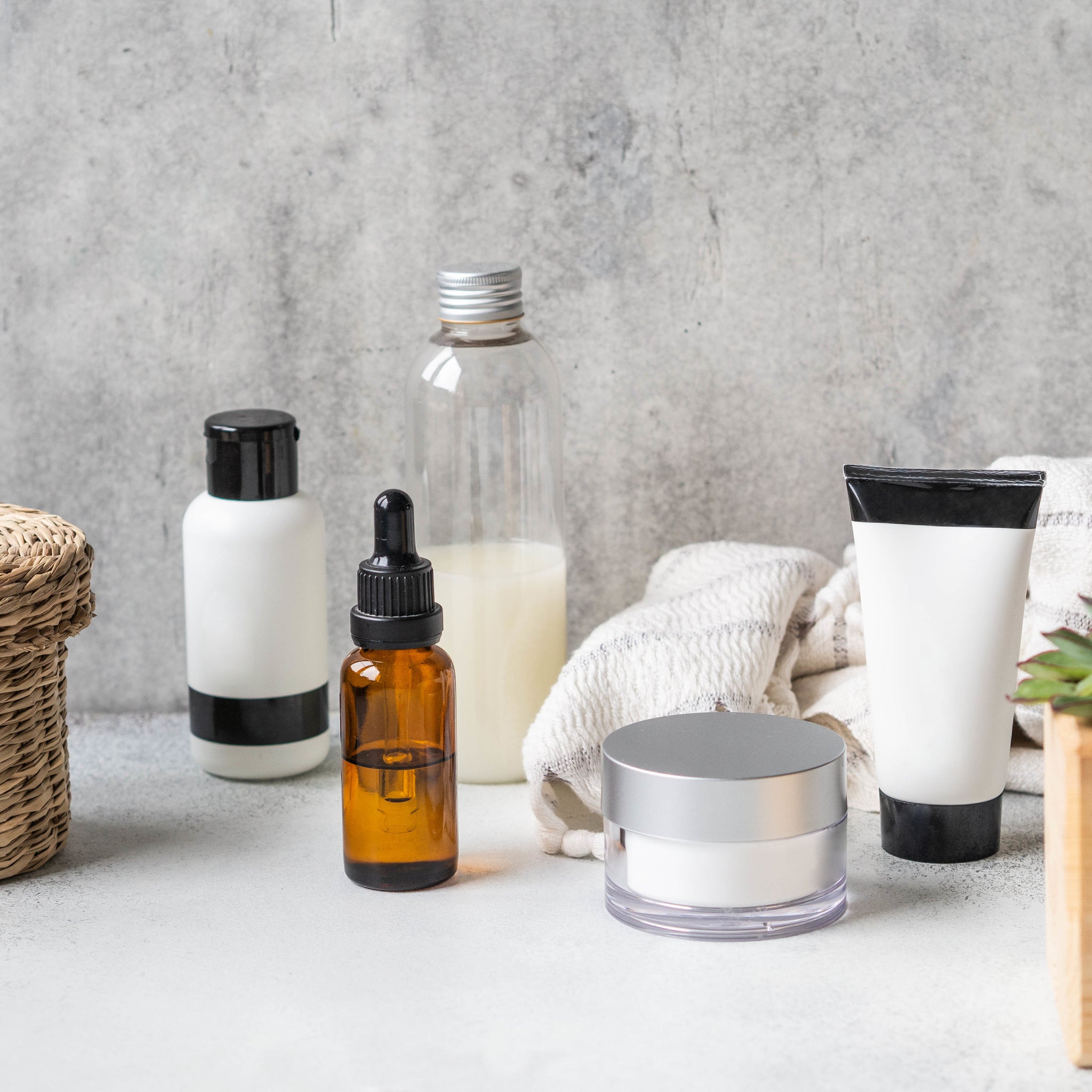 Customized Skincare: Personalized Solutions for Unique Skin Needs