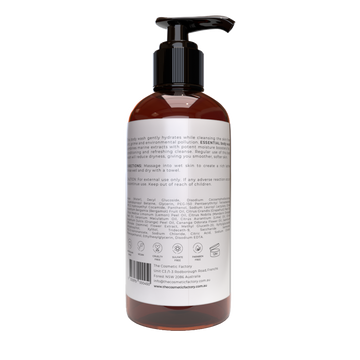 ESSENTIAL BODY WASH | 300ML